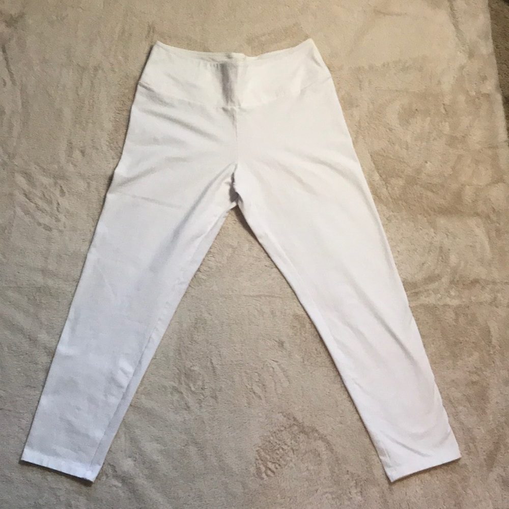 Women with Control White pull-on pants